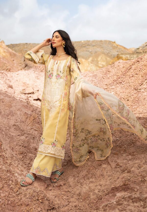 My Fashion Road Elaf Signature Embroidered Lawn Collection 2023 | ESC-02B