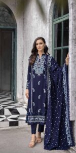 My Fashion Road Gul Ahmed Winter Premium Collection 2023 | AP32003