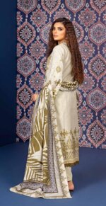 My Fashion Road Gul Ahmed Winter Premium Collection 2023 | K32014