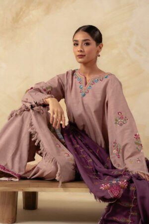 My Fashion Road Coco Fall by Zara Shahjahan Winter Collection | ZW23-1A
