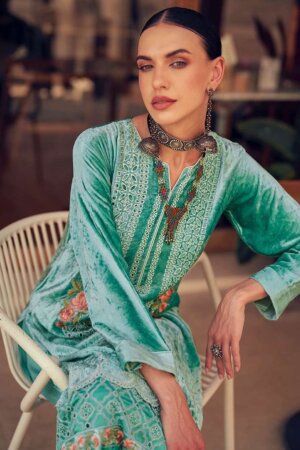 My Fashion Road Aiqa Winter Vogue Ethnic Designs Velvet Designer Ladies Suit | 9009