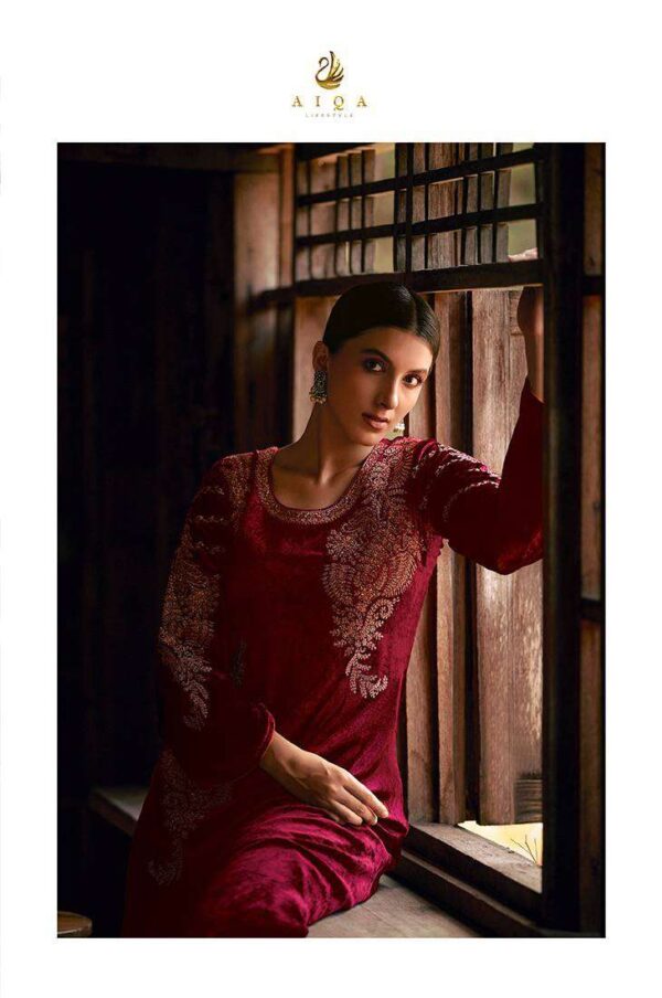 My Fashion Road Aiqa Elle Traditional Wear Velvet Designer Ladies Suit | 8405