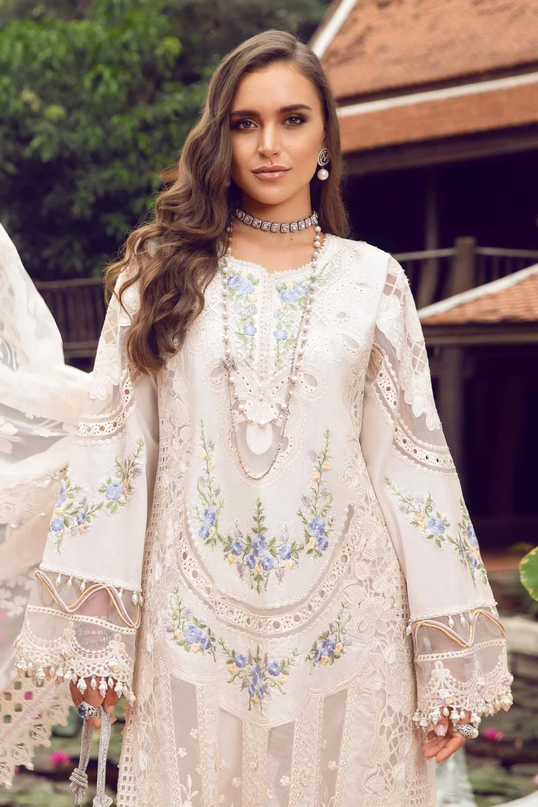 My Fashion Road MARIA B Luxury EID Lawn Unstitched Collection 2024 | EID LAWN-24-04 My Fashion Road MARIA B Luxury EID Lawn Unstitched Collection 2024 | EID LAWN-24-04