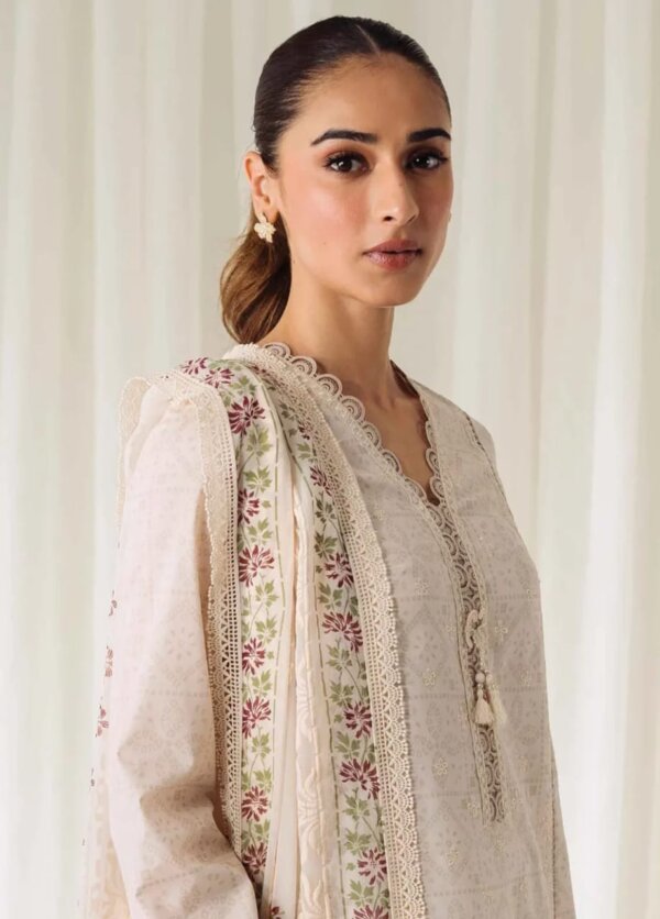 My Fashion Road Qprints By Qalamkar Embroidered Lawn Unstitched Collection 2024 | QLM24QP AR-02 Elea