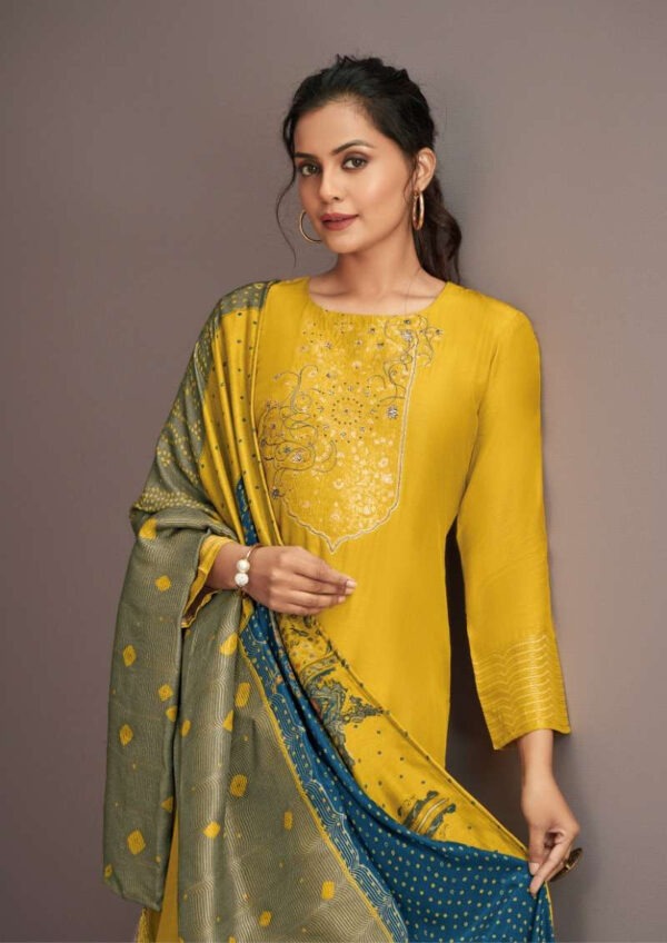 My Fashion Road Omtex Ishrat Fancy Jacquard Muslin Ladies Suit | 6581-C
