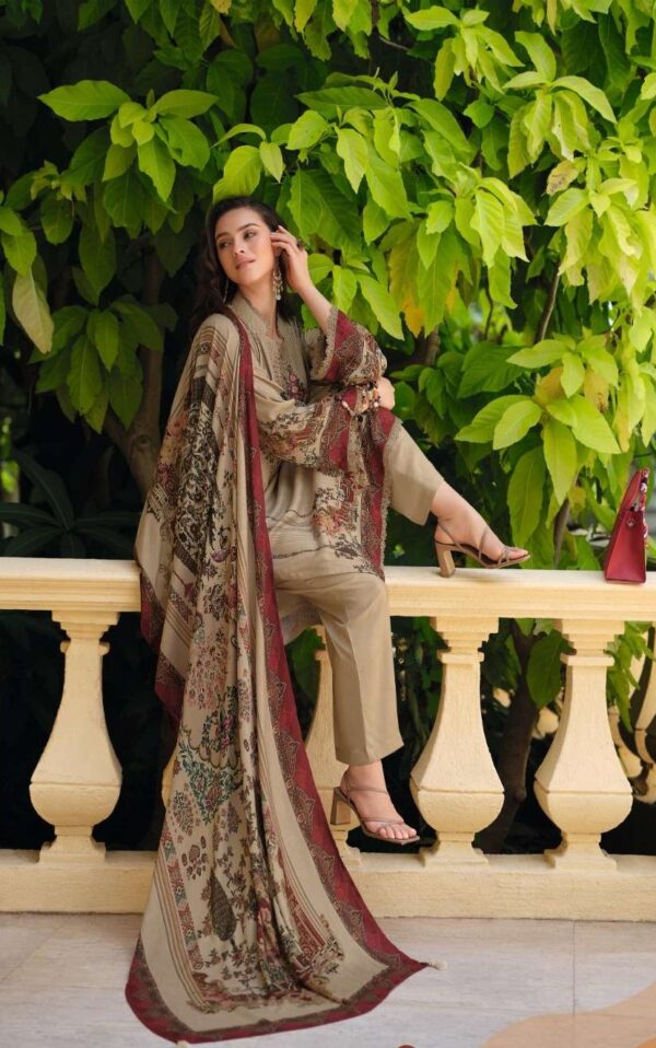 My Fashion Road Varsha Dil E Gulzar Exclusive Fancy Muslin Ladies Suit | DEG-04