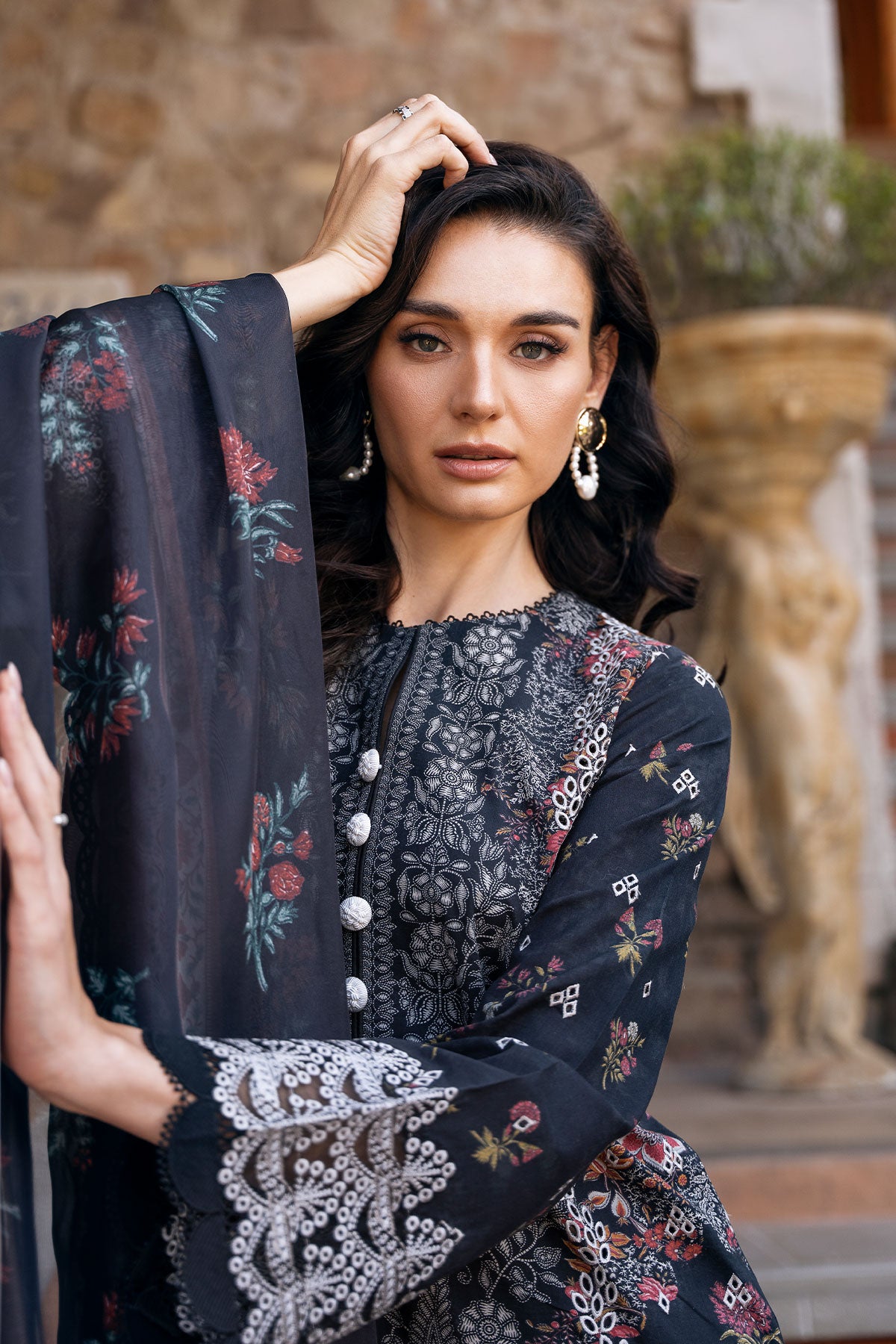My Fashion Road Damask by Afrozeh Lawn Collection Suit 2025 | Anisa B My Fashion Road Damask by Afrozeh Lawn Collection Suit 2025 | Anisa B