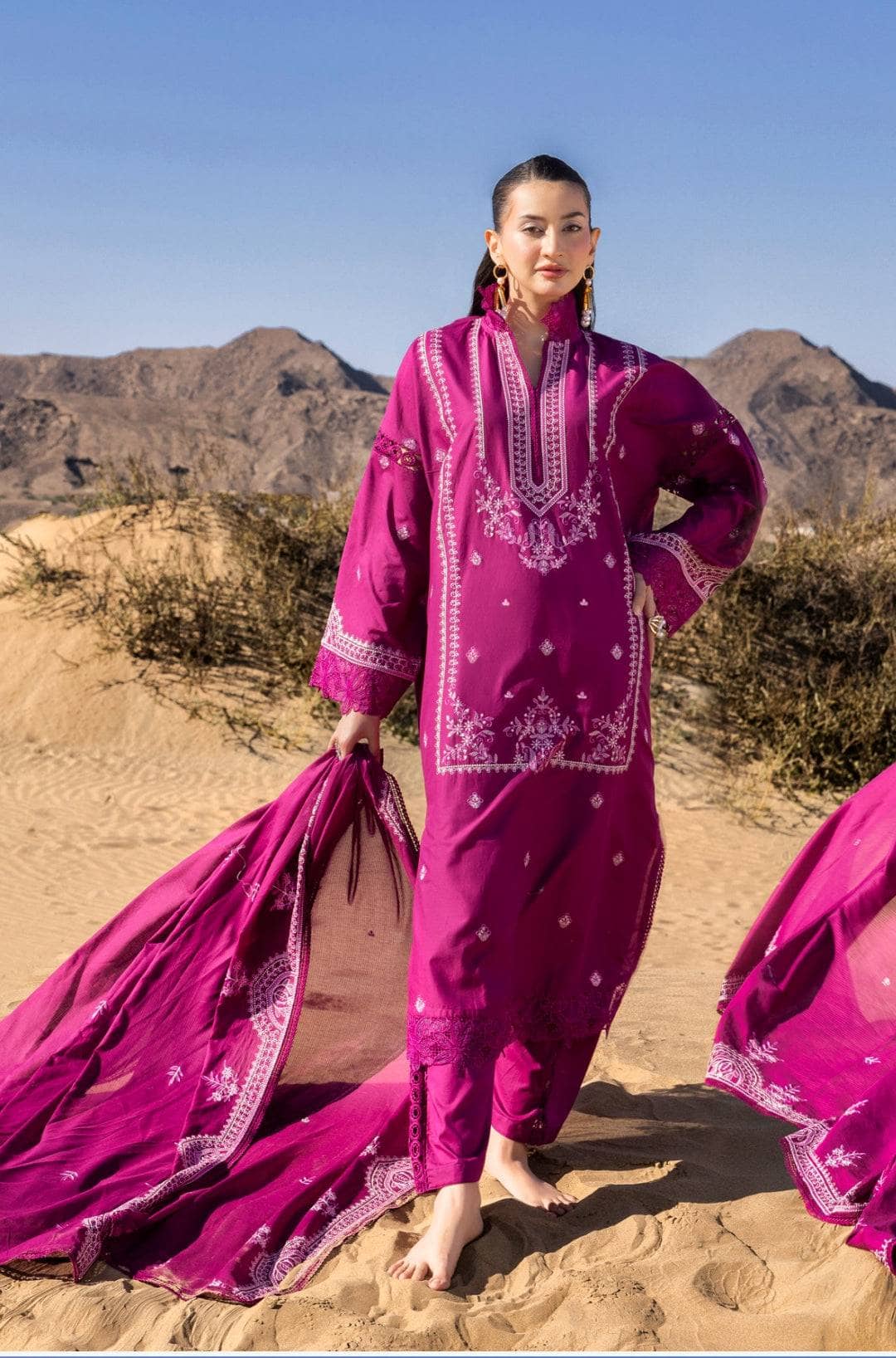 My Fashion Road Gul Ahmed Lawn Unstitched Collection 2025 | DN 52014 My Fashion Road Gul Ahmed Lawn Unstitched Collection 2025 | DN 52014