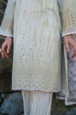 My Fashion Road Baroque Summer Lawn Unstitched Collection 2025 | UF-4132 My Fashion Road Baroque Summer Lawn Unstitched Collection 2025 | UF-4132