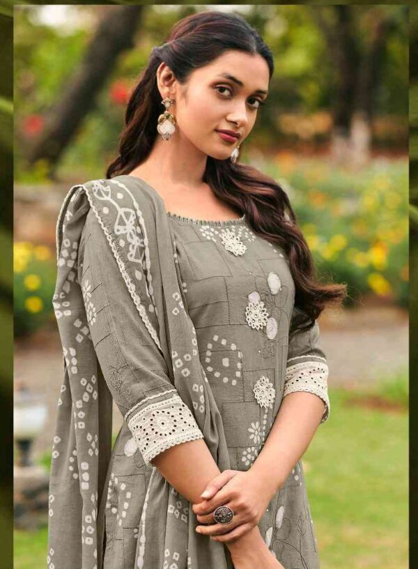 My Fashion Road Jay Vijay Parijat Fancy Wear Pure Cotton Latest Suit | 9681