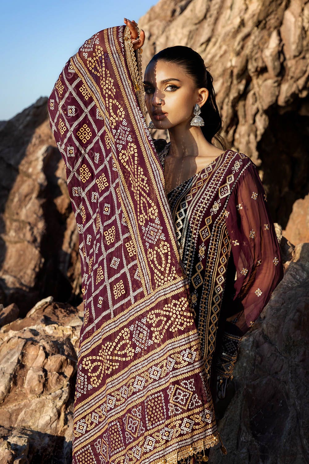 My Fashion Road Gul Ahmed Chunri Lawn Unstitched Collection 2025 | BM-52023 My Fashion Road Gul Ahmed Chunri Lawn Unstitched Collection 2025 | BM-52023