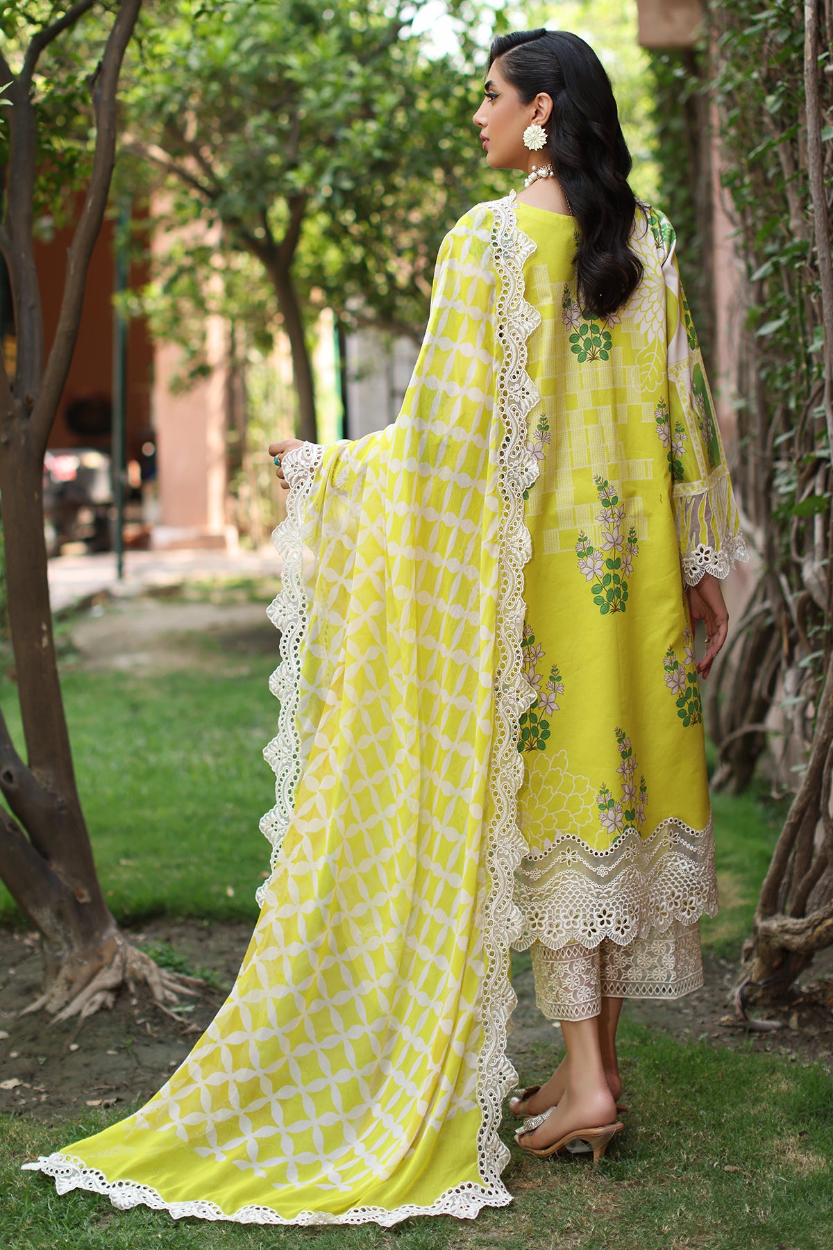 My Fashion Road Charizma Combination Unstitched Collection 2025 | CCS-4-24 My Fashion Road Charizma Combination Unstitched Collection 2025 | CCS-4-24