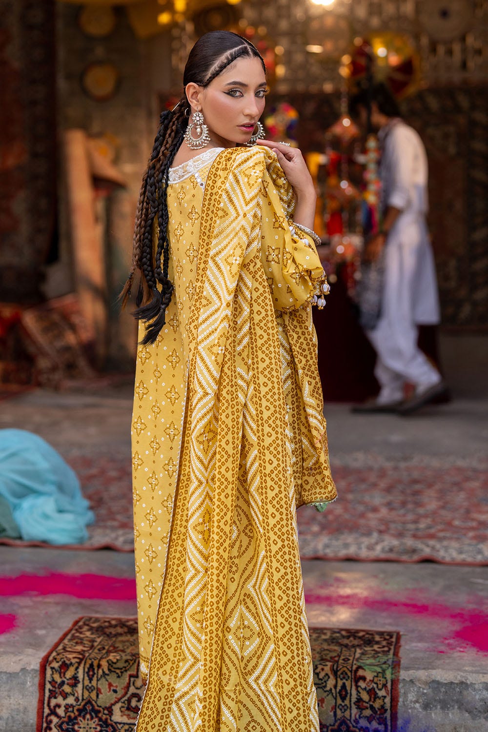 My Fashion Road Gul Ahmed Chunri Lawn Unstitched Collection 2025 | CL-42315 A My Fashion Road Gul Ahmed Chunri Lawn Unstitched Collection 2025 | CL-42315 A