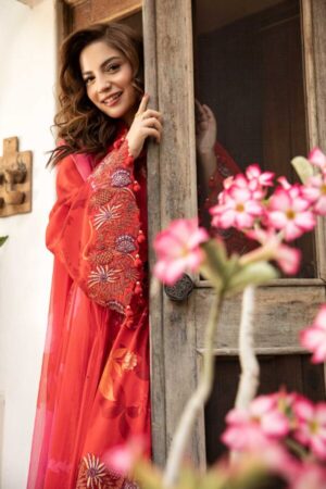 My Fashion Road MARIA B MBasics Eid Unstitched Lawn Collection 2025 | MB-CUS25-907A