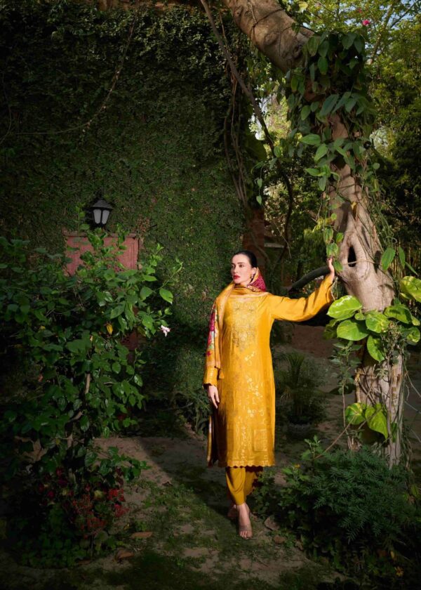 My Fashion Road Varsha Thread Line Designer Russian Silk Suit | TL – 01