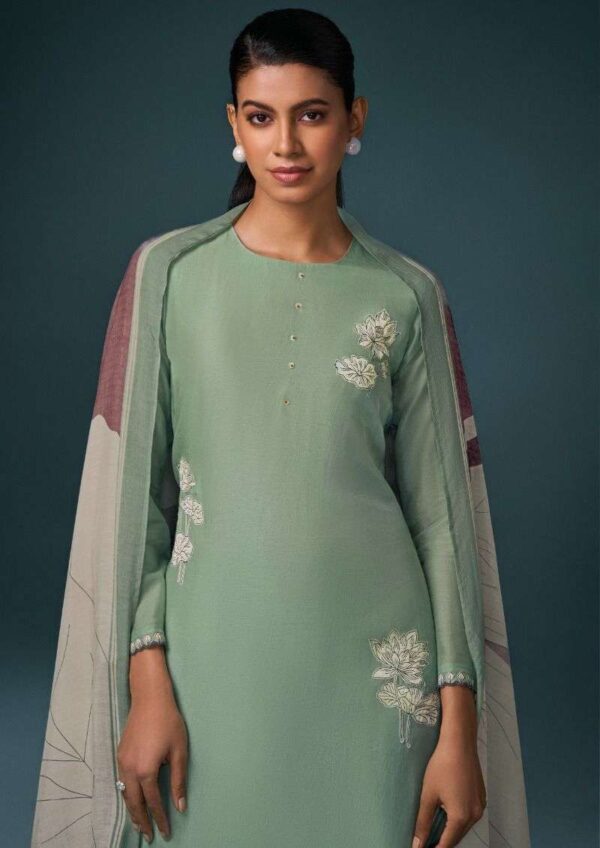 My Fashion Road Omtex Fashion Icon Exclusive Fancy Latest Ladies Suit | 7711-C