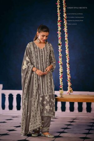 My Fashion Road Jay Vijay Rasira Exclusive Pashmina Winter Suit | 10595