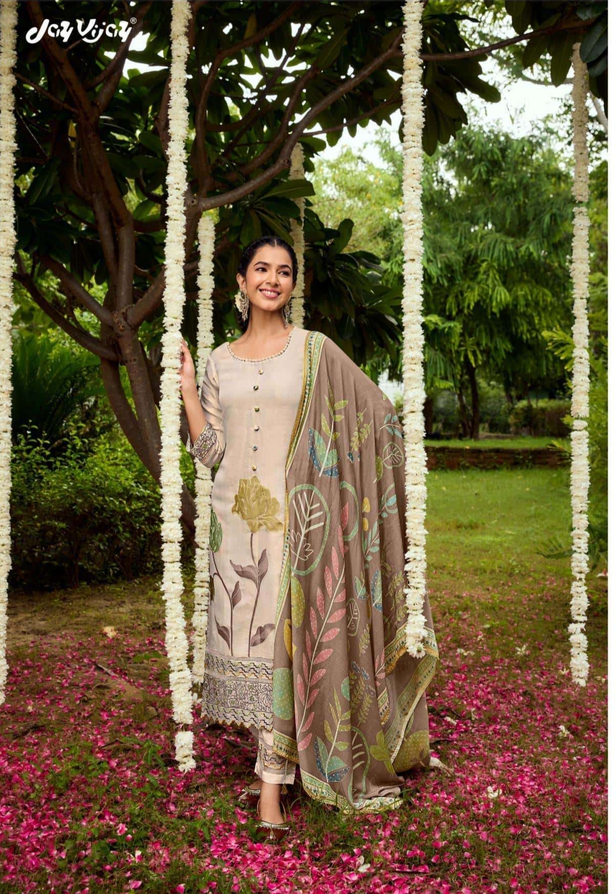 My Fashion Road Jay Vijay Hits Of Gul Mohr Exclusive Jacquard Design Suit | 9526 My Fashion Road Jay Vijay Hits Of Gul Mohr Exclusive Jacquard Design Suit | 9526