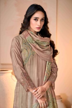 My Fashion Road Sahiba Yasna Pure Pashmina Latest Designs Winter Suit – 3024