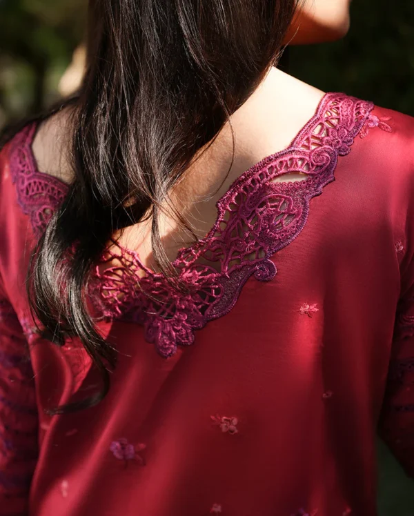My Fashion Road Mushq Amoi Luxury Unstitched Lawn 2026 | Falling Petals