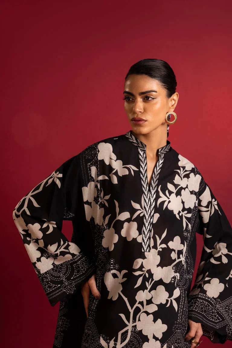 My Fashion Road Sana Safinaz Mahay Spring ’26 Unstitched Suit Vol. 1 | 001A My Fashion Road Sana Safinaz Mahay Spring ’26 Unstitched Suit Vol. 1 | 001A