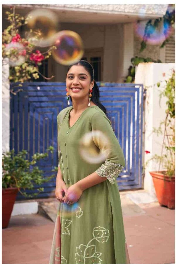 My Fashion Road Jay Vijay Aankh Micholi Fancy Chanderi Jacquard Designer Suit | 11006