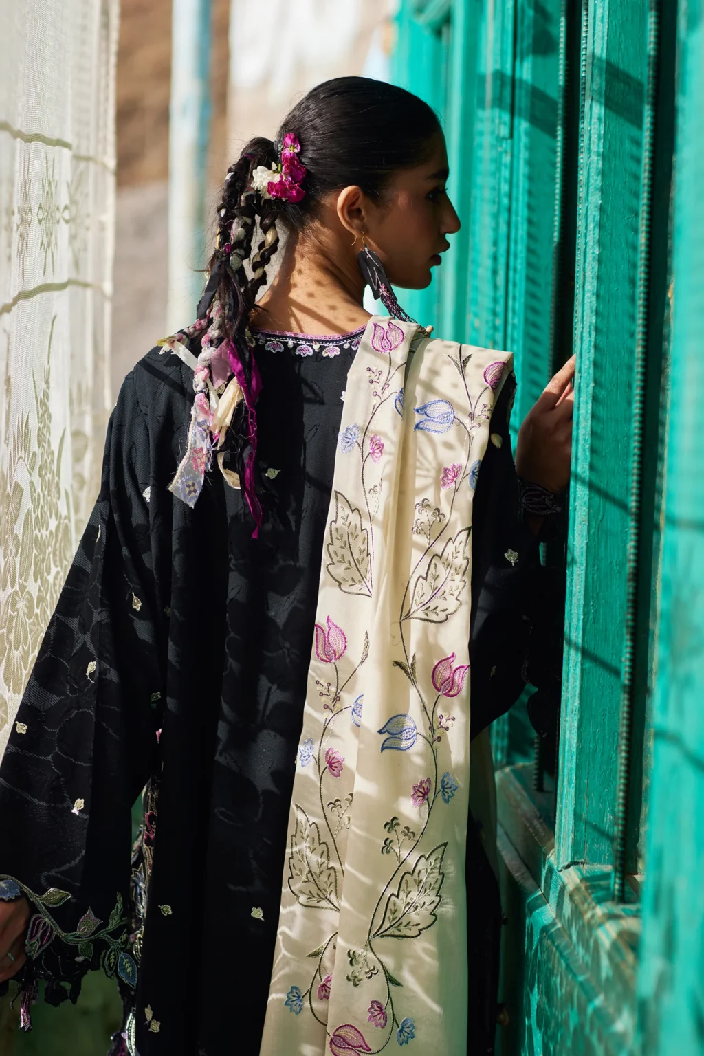 My Fashion Road Zaha Luxury Lawn Collection 2026 | 07 B My Fashion Road Zaha Luxury Lawn Collection 2026 | 07 B