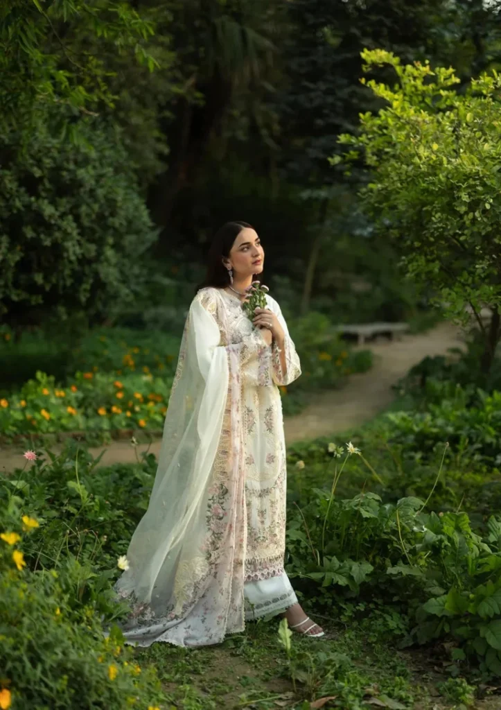 My Fashion Road Elaf Luxury Lawn Unstitched Suit Vol II 2026 |ELQ-7B My Fashion Road Elaf Luxury Lawn Unstitched Suit Vol II 2026 |ELQ-7B