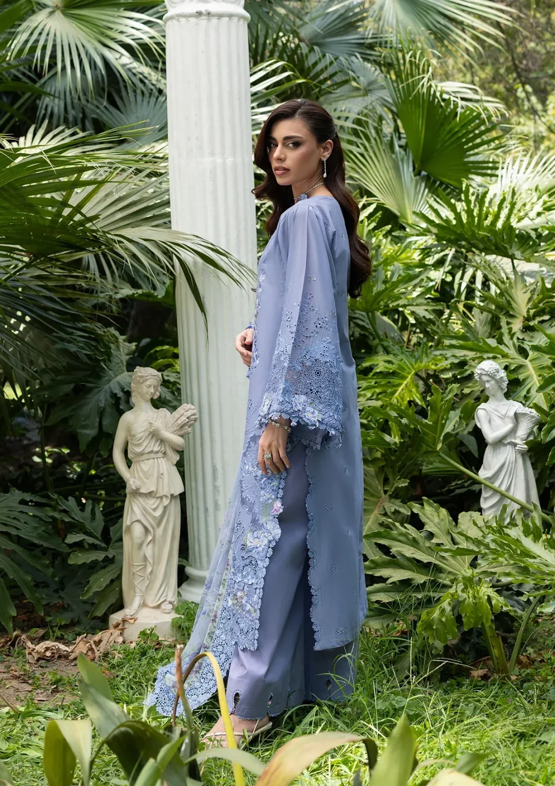 My Fashion Road Elaf Luxury Lawn Unstitched Suit Vol II 2026 | ELQ – 2B My Fashion Road Elaf Luxury Lawn Unstitched Suit Vol II 2026 | ELQ – 2B