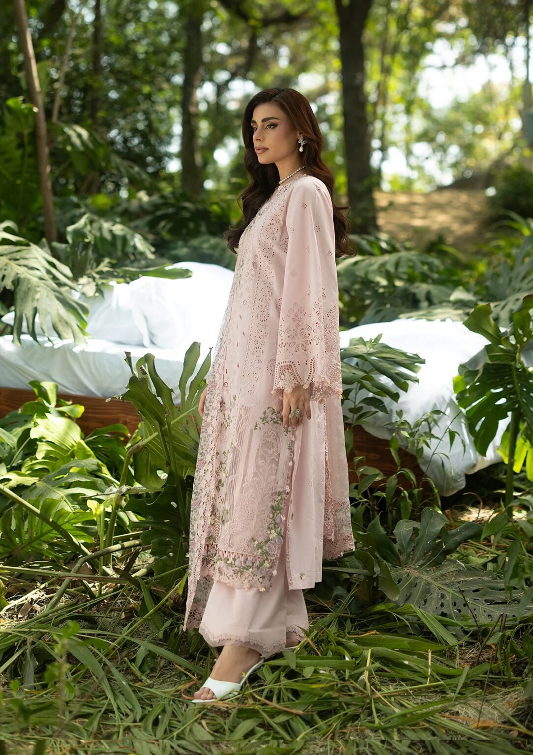 My Fashion Road Elaf Luxury Lawn Unstitched Suit Vol II 2026 | ELQ – 1B My Fashion Road Elaf Luxury Lawn Unstitched Suit Vol II 2026 | ELQ – 1B