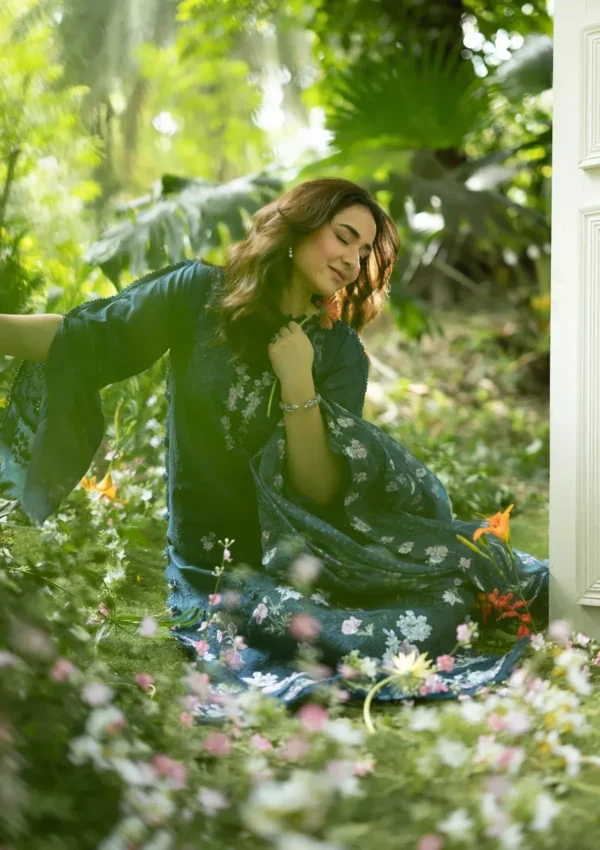 My Fashion Road Elaf Luxury Lawn Unstitched Suit Vol II 2026 | ELQ – 3B