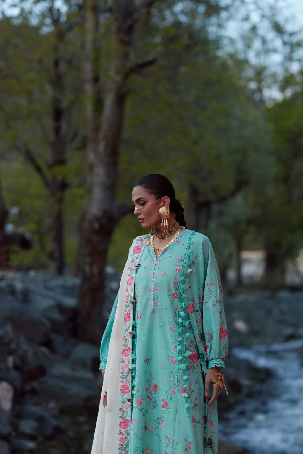 My Fashion Road Elan Pakistani Lawn Unstitched Suit 2026 | GULRAAZ 08 B My Fashion Road Elan Pakistani Lawn Unstitched Suit 2026 | GULRAAZ 08 B