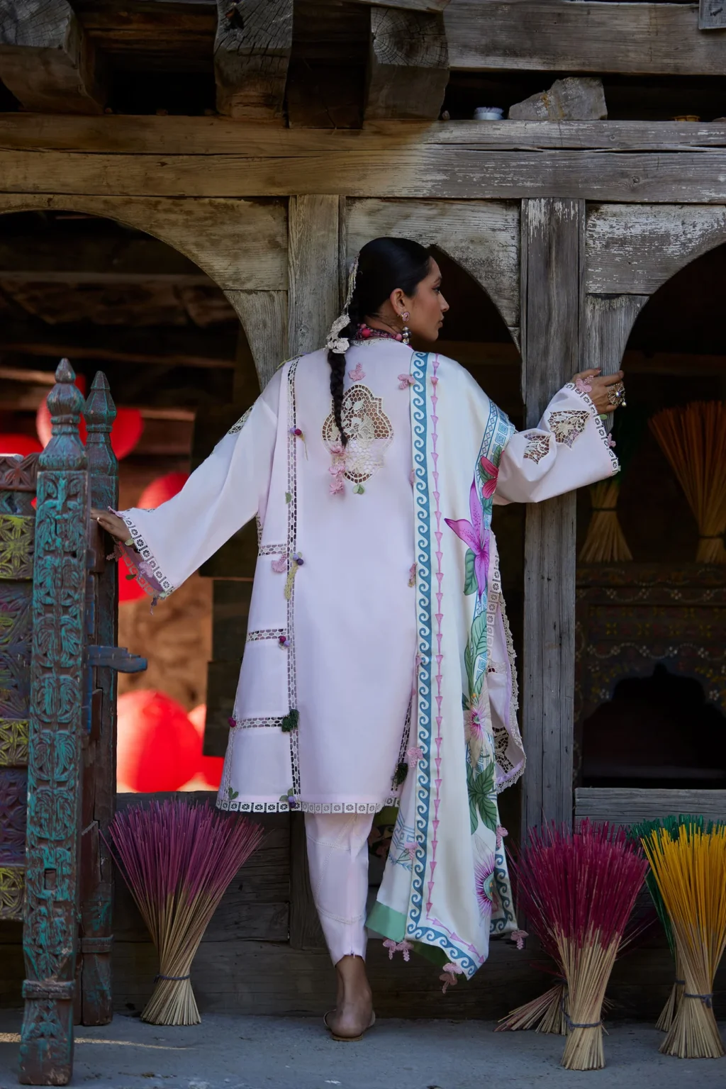 My Fashion Road Elan Pakistani Lawn Unstitched Suit 2026 | ZÉRIN 11 A My Fashion Road Elan Pakistani Lawn Unstitched Suit 2026 | ZÉRIN 11 A