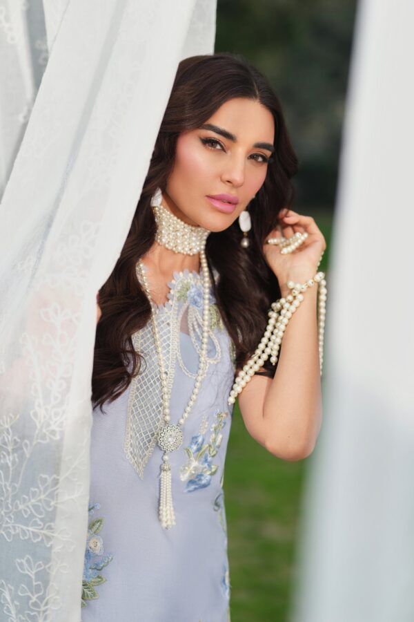 My Fashion Road Maryam Hussain Pakistani Luxury Lawn Suit | Frost My Fashion Road Maryam Hussain Pakistani Luxury Lawn Suit | Frost