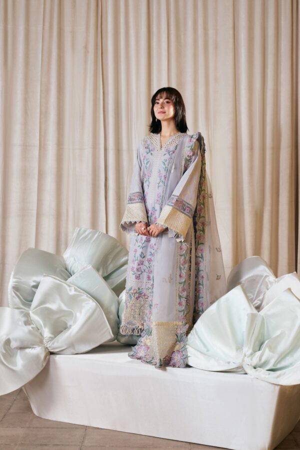 My Fashion Road Maryam Hussain Pakistani Luxury Lawn Suit | Pari My Fashion Road Maryam Hussain Pakistani Luxury Lawn Suit | Pari