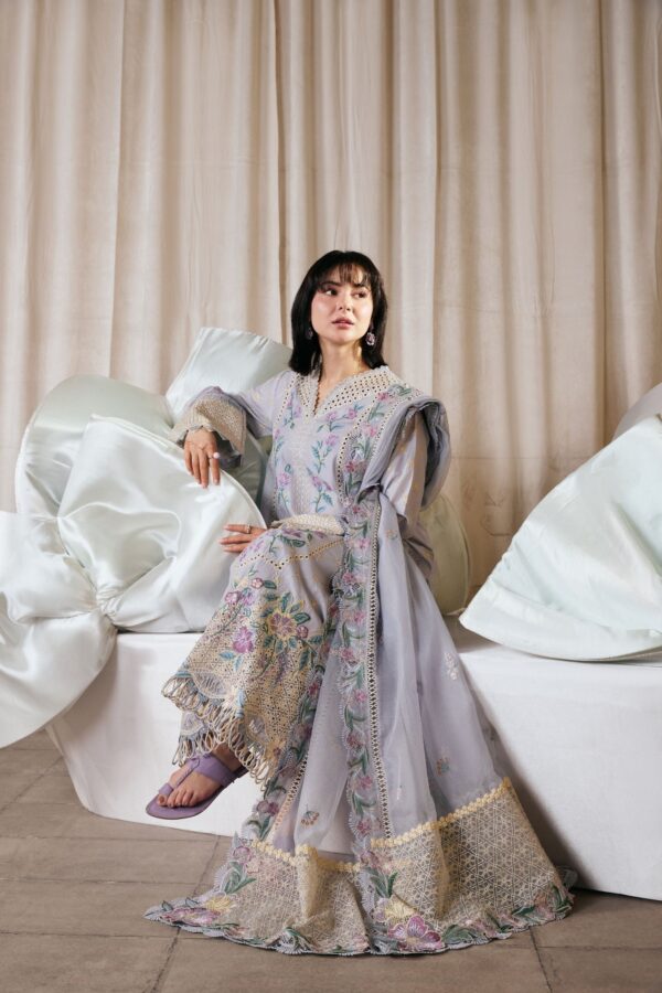 My Fashion Road Maryam Hussain Pakistani Luxury Lawn Suit | Pari My Fashion Road Maryam Hussain Pakistani Luxury Lawn Suit | Pari