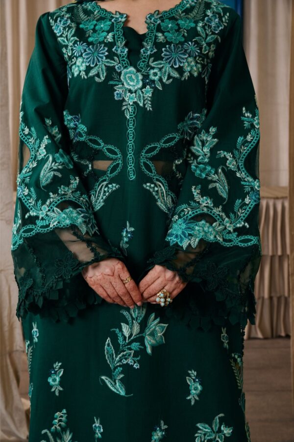My Fashion Road Maryam Hussain Pakistani Luxury Lawn Suit | Maheer My Fashion Road Maryam Hussain Pakistani Luxury Lawn Suit | Maheer