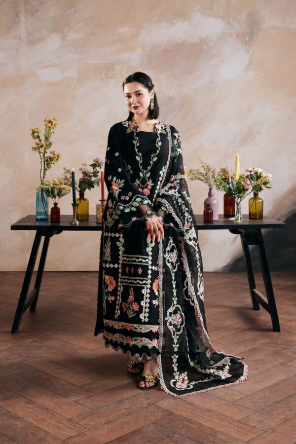 My Fashion Road Maryam Hussain Pakistani Luxury Lawn Suit | Meena My Fashion Road Maryam Hussain Pakistani Luxury Lawn Suit | Meena