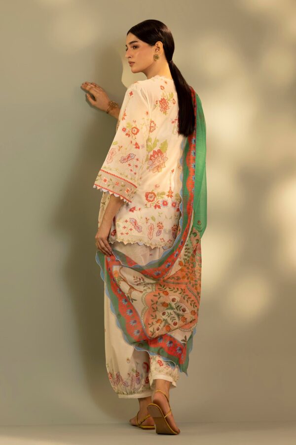 My Fashion Road Sana Safinaz Embroidered Muzlin Unstitched Suit – SS5 My Fashion Road Sana Safinaz Embroidered Muzlin Unstitched Suit – SS5