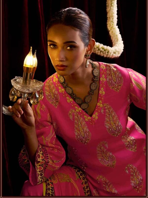 My Fashion Road Shiddat Bell Rose Exclusive Designs Organza Salwar Suit | 601 – D
