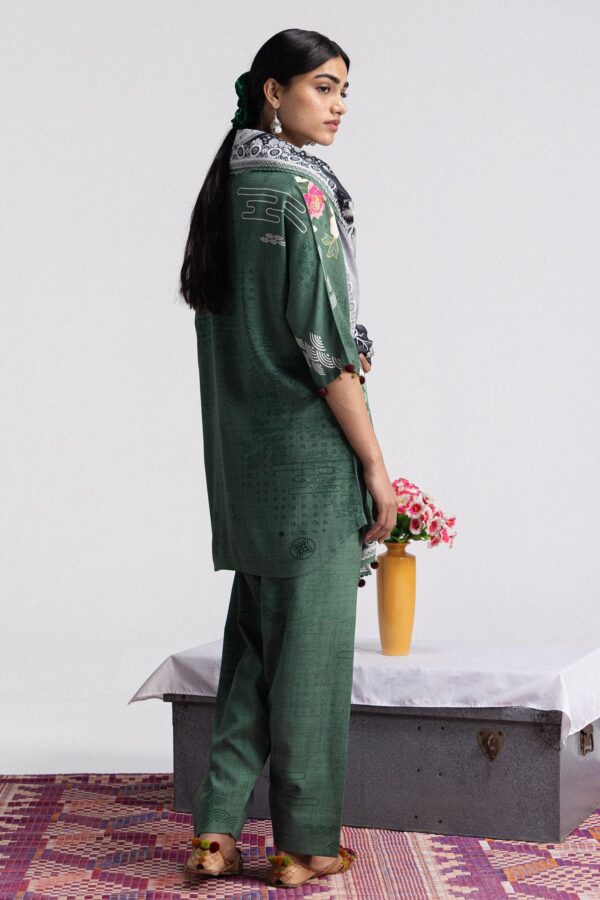 My Fashion Road Coco by Zara Shahjahan Winter 2026 – Hana-2B