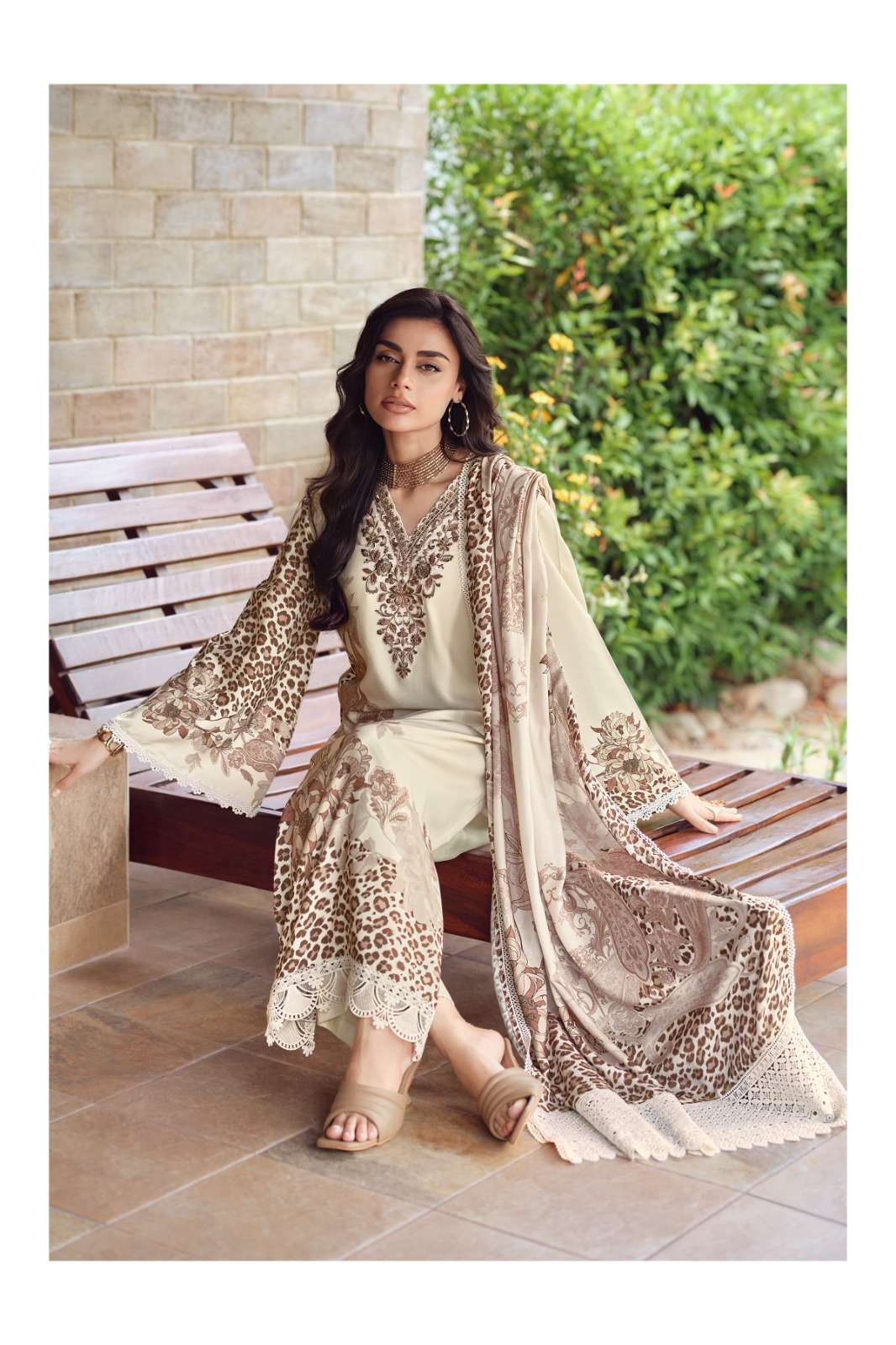 My Fashion Road Varsha The Classic Edit Digitally Printed Pashmina Ladies Dress | TCE – 01 My Fashion Road Varsha The Classic Edit Digitally Printed Pashmina Ladies Dress | TCE – 01