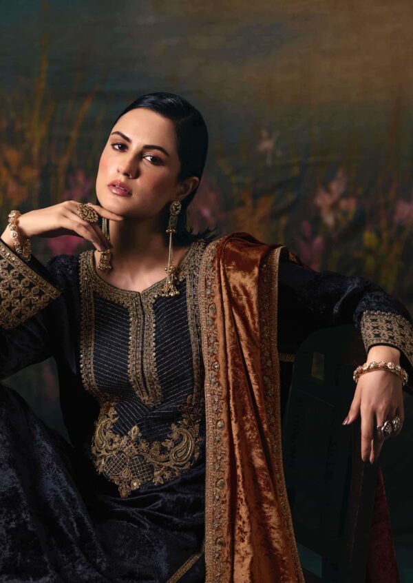 My Fashion Road Aiqa Noor E Riwaaz Partywear Velvet Suit | I-2